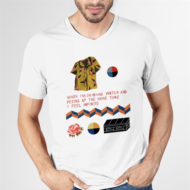Weird Thrift Store Shirts When I'm Drinking Water And Peeing At The Same Time Shirt