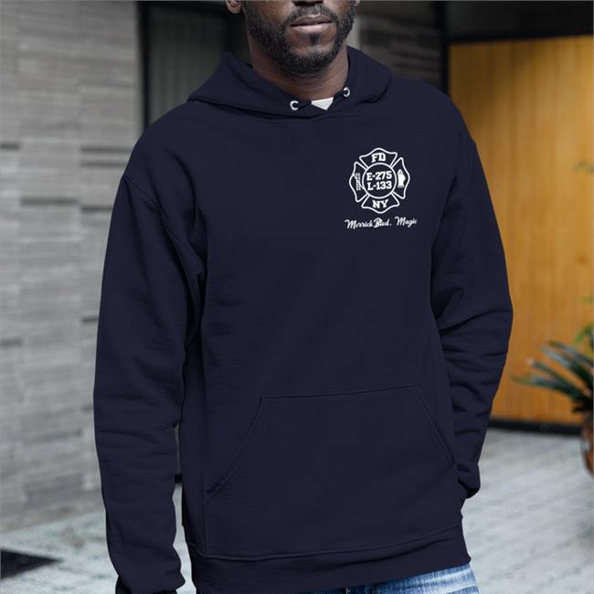 E-275 L-133 Merrick Blvd Magie T Shirt