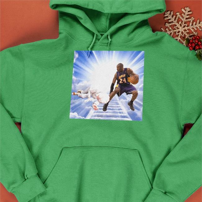 The Queen When She Runs Into Kobe Funny Shirt