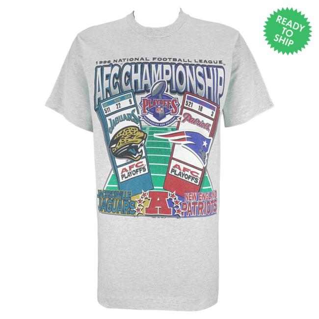 Official Vintage Club Clothing (Pro Player) - Jacksonville Jaguars Vs Patriots Playoffs Matchups Tee 1997 Medium