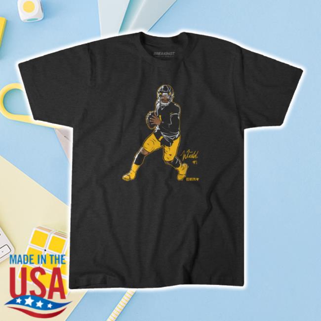 Trending Breakingt Merch Store Justin Fields: Pittsburgh Superstar Pose Sweater Breakingt Shop